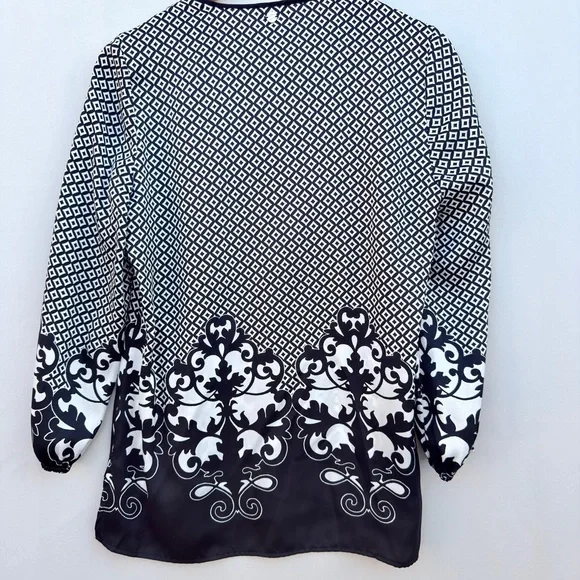 Chico’s Black White Damask Print Blouse Size 0 (US 4/6) Boho Tunic 3/4 Sleeve - Picture 4 of 8